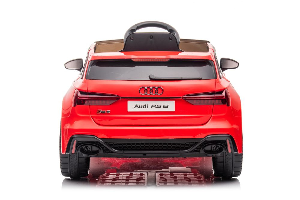 Elektrinis automobilis audi rs6 brd-2118, raudonas
