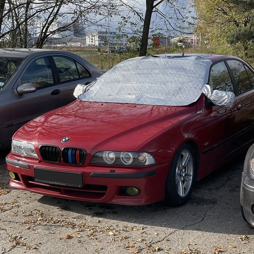 Automobilio priekinio stiklo apsauginis kilimėlis iso trade 143x122 cm