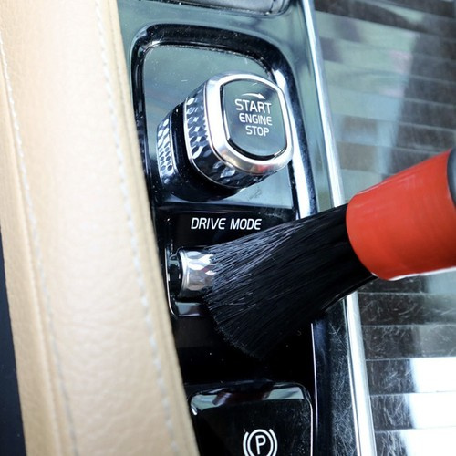 Berimax šepetėliai automobilių valymui + šluostė