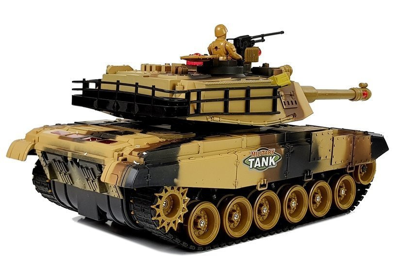 Didelis tankas valdomas radijo bangomis war tank žalia