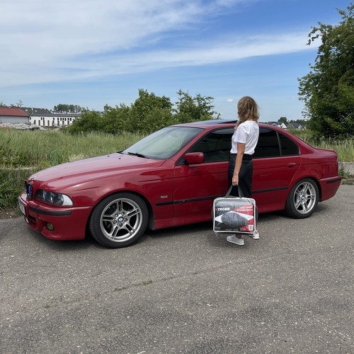 Patvari automobilio danga iš pp neaustinio audinio