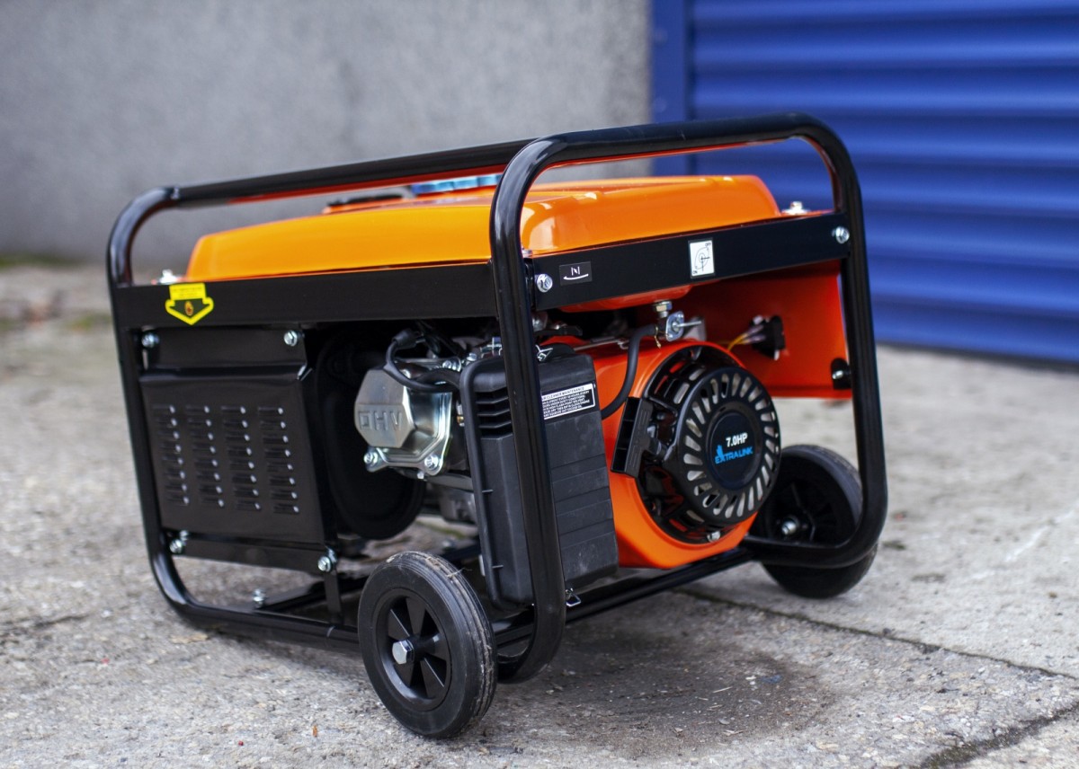 Benzininis elektros generatorius Extralink EGP-3000, 3000W, Native