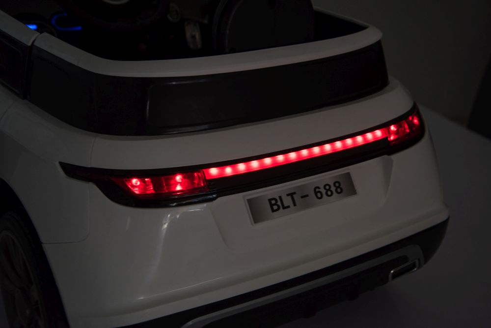 Elektrinis automobilis blt-688 drift baltas