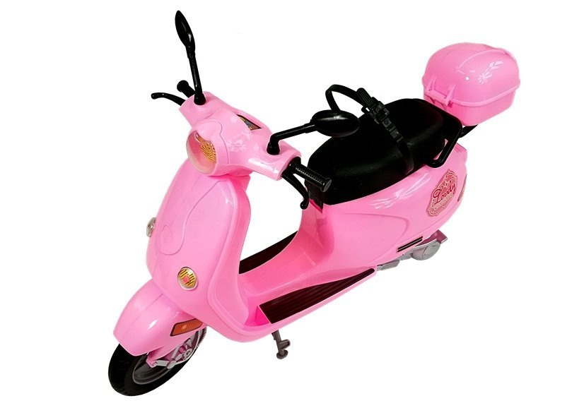 Lėlė su motoroleriu leantoys