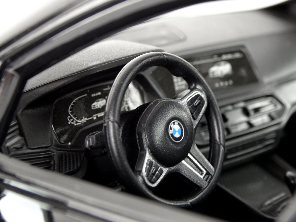 Nuotoliniu būdu valdomas automobilis bmw x6 m 1:14 juodas