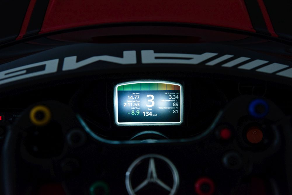 Akumuliatorinis automobilis mercedes amg gt3 raudonas