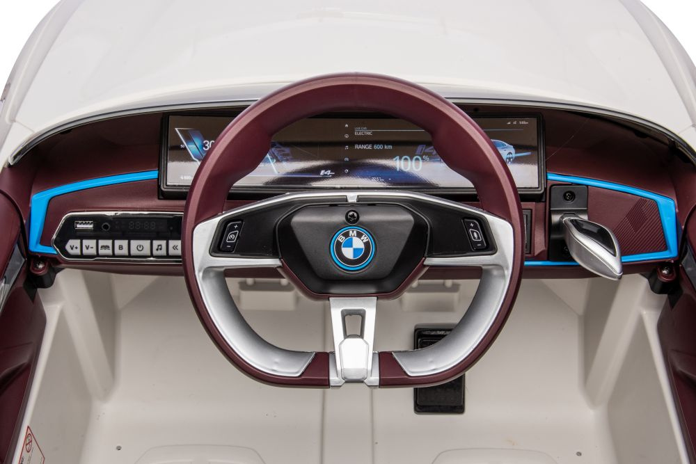 Akumuliatorinė mašinėlė vaikams bmw i4 4x4 balta