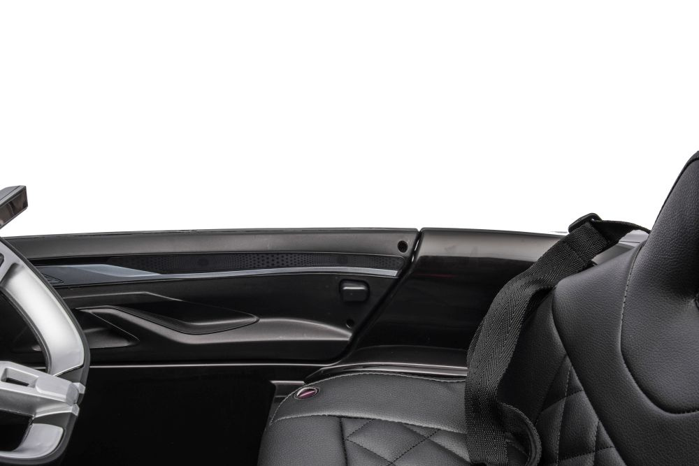 Vienvietis elektromobilis lean toys bmw i4 4x4