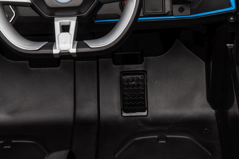 Vienvietis elektromobilis lean toys bmw i4 4x4