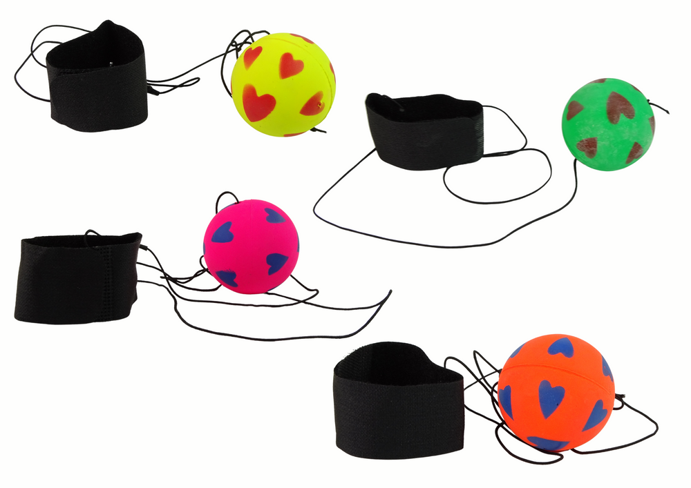 Kamuoliukas ant elastinės juostos lean toys širdelės