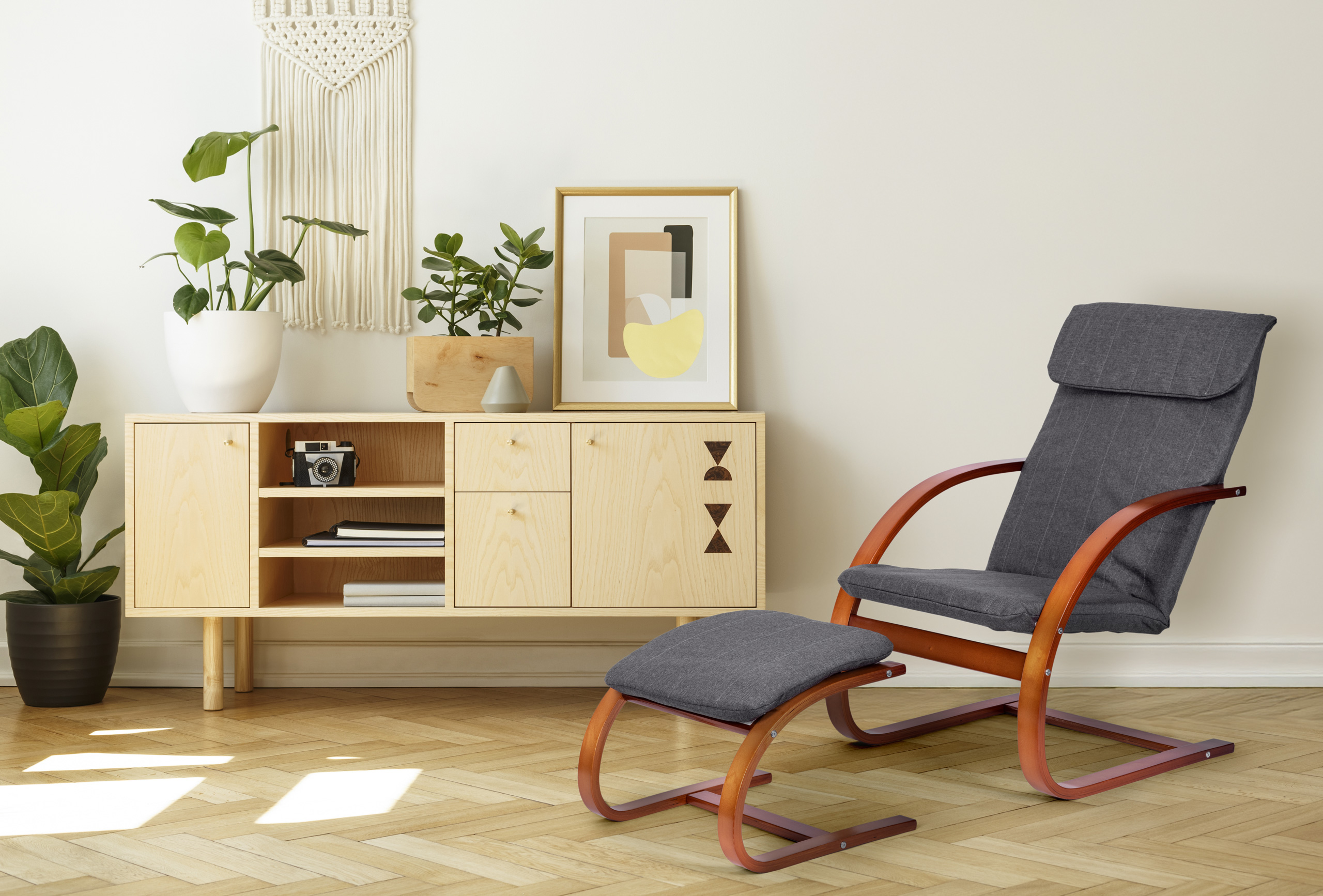 Supama kėdė su kojų atrama- modernhome