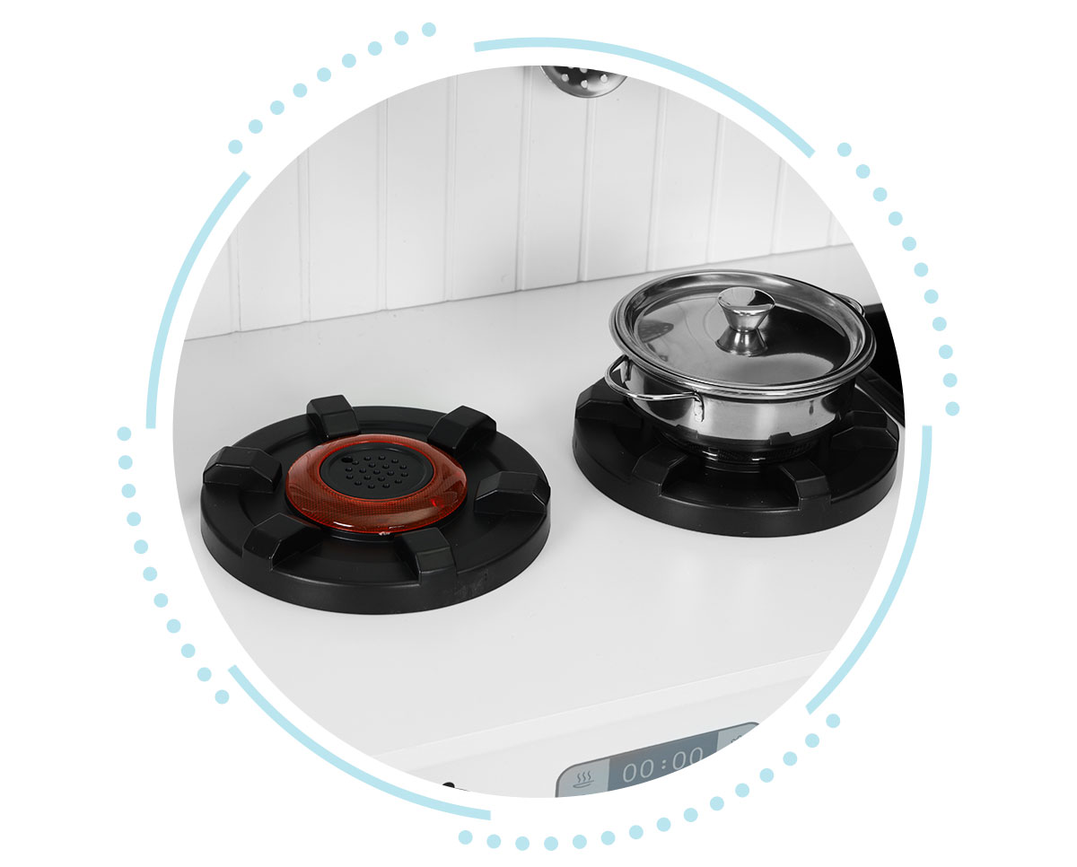 Medinė vaikiška virtuvė Eco Toys PLK563W, balta