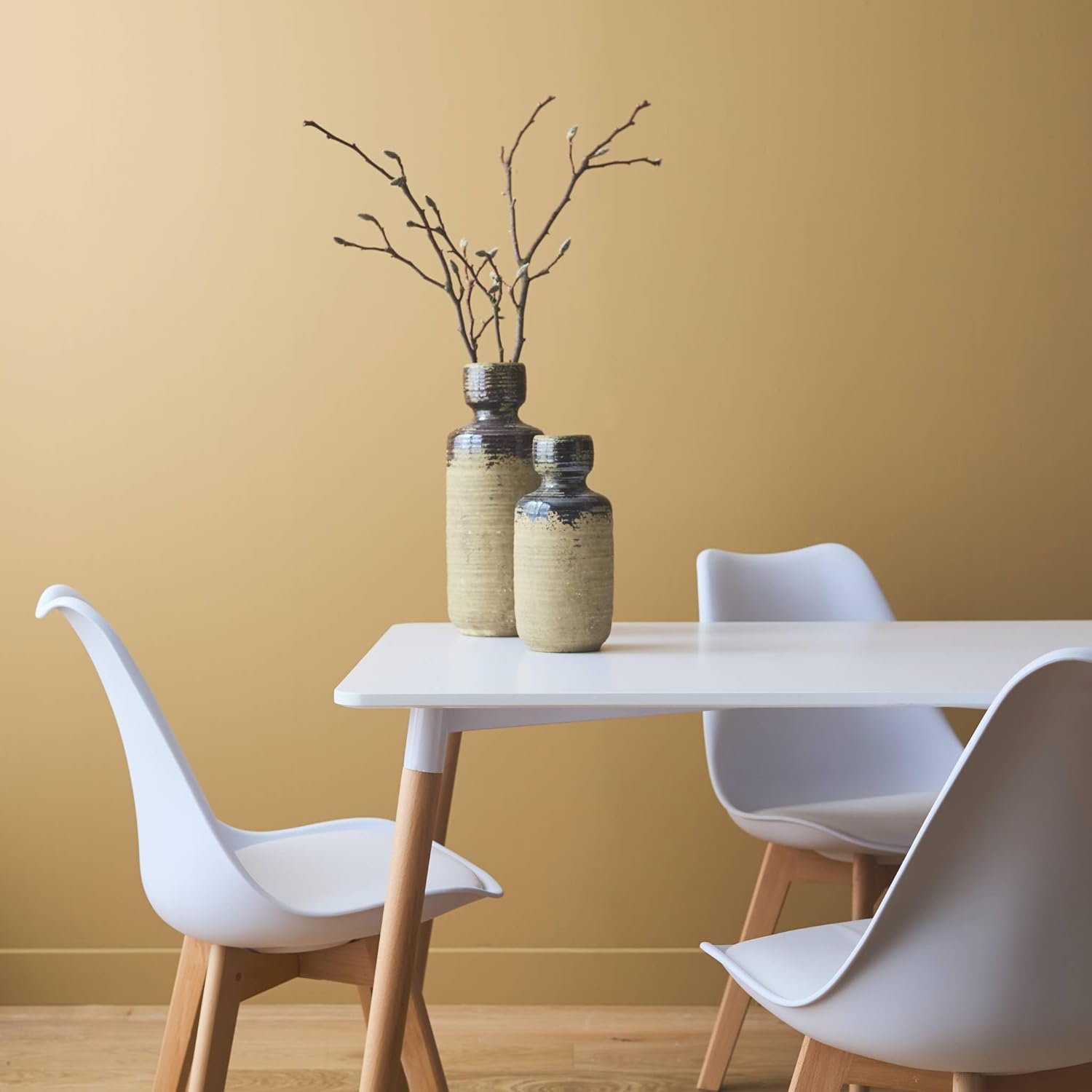 4-ių kėdžių komplektas ModernHome, baltas