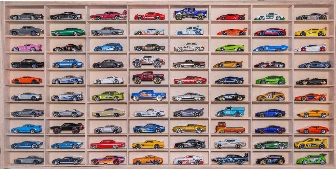 Lentyna hot wheels automobiliams, rudas
