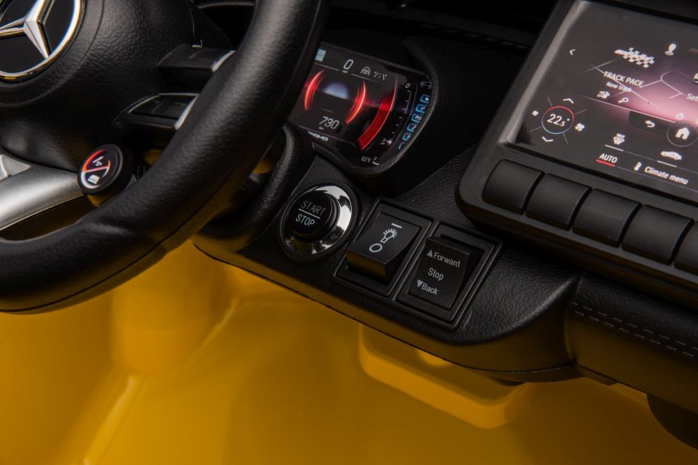 Dvivietis vaikiškas elektromobilis mercedes amg sl63, geltonas