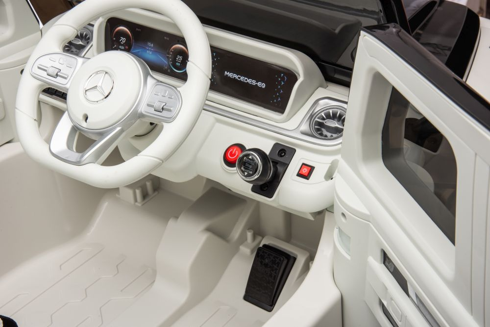 Vienvietis vaikiškas elektromobilis mercedes eqg 4x4, baltas