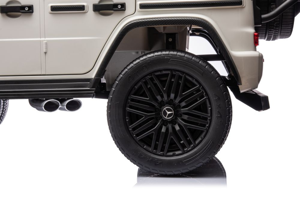 Didelis vaikiškas elektromobilis mercedes g63, baltas