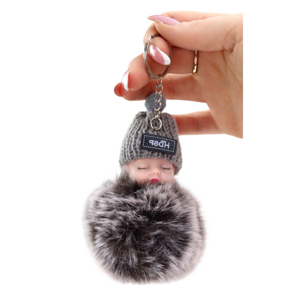 Minkštas lėlytės pakabukas - pompom raktų pakabukas