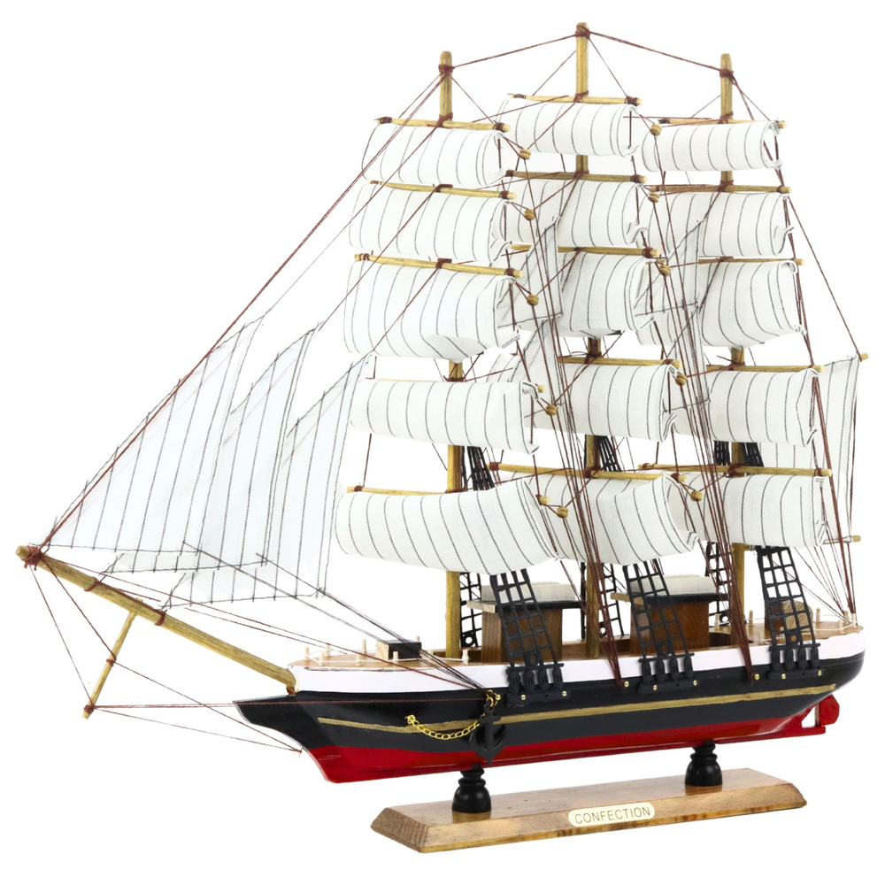 Dekoratyvinis trijų stiebų burlaivio modelis 53x45 cm