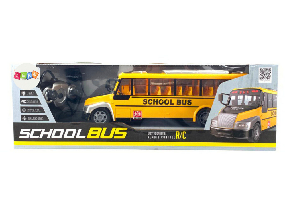 Nuotoliniu būdu valdomas geltonas mokyklinis autobusas su šviesomis