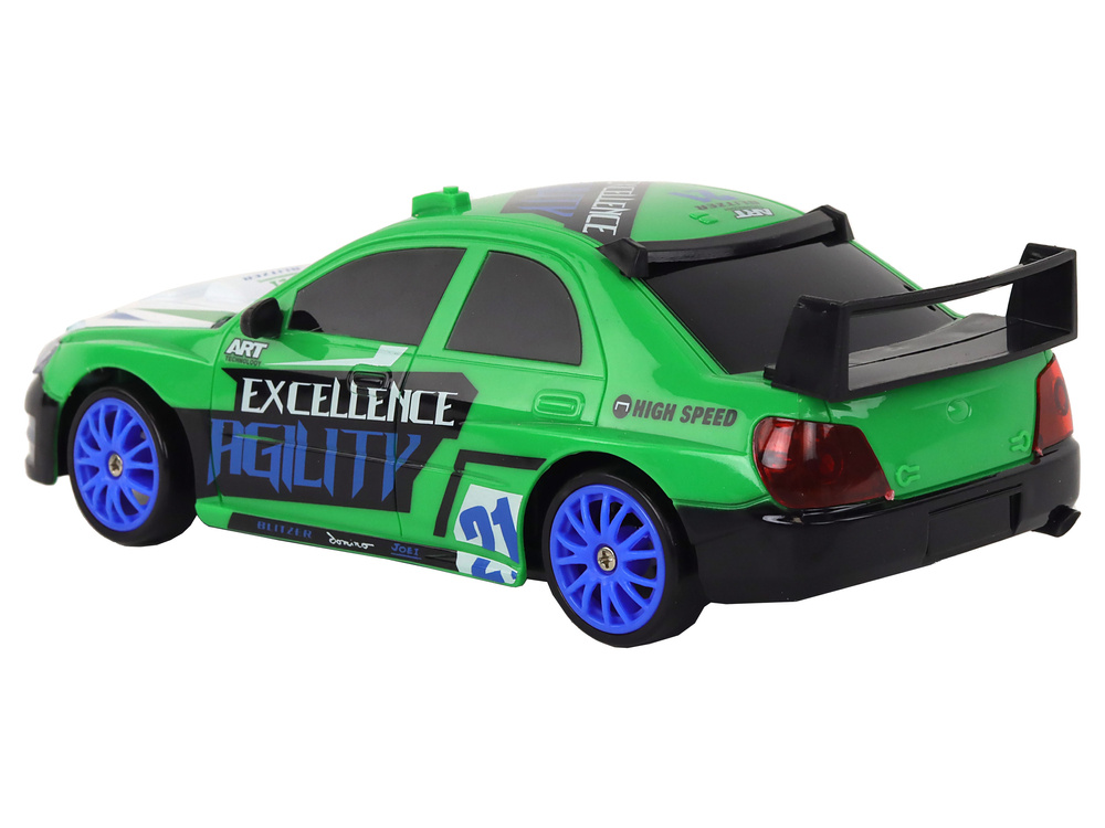 Nuotoliniu būdu valdomas sportinis automobilis 1:24, žalias, su keičiamais ratais