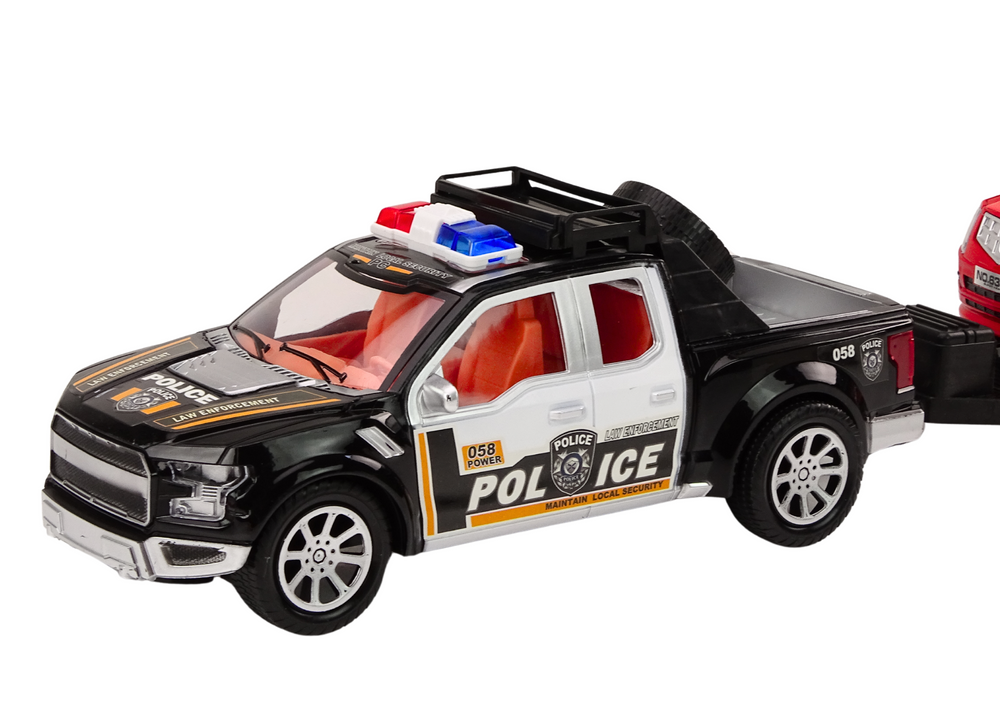 Policijos pikapas su puspriekabe