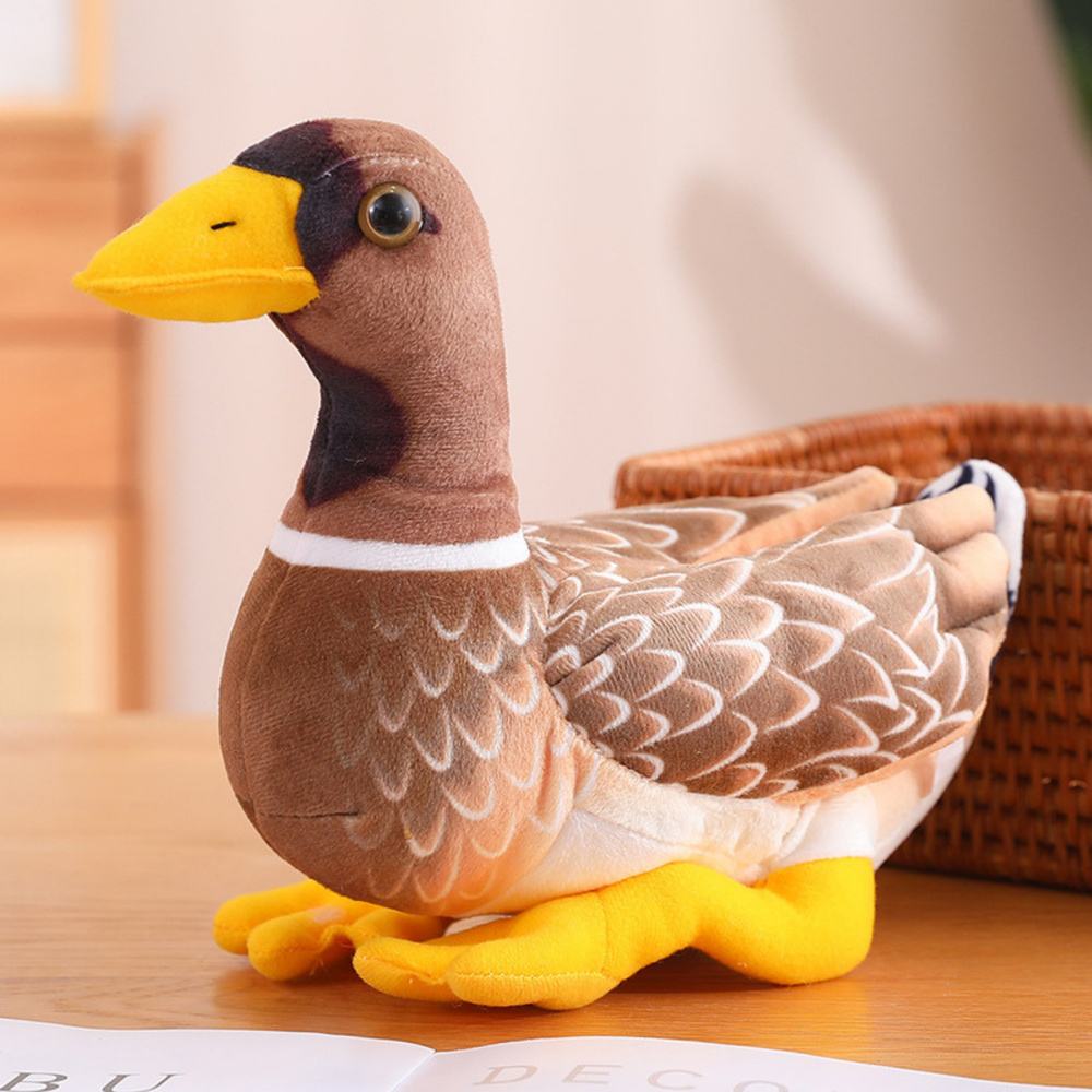 Pliušinė antis 28 cm