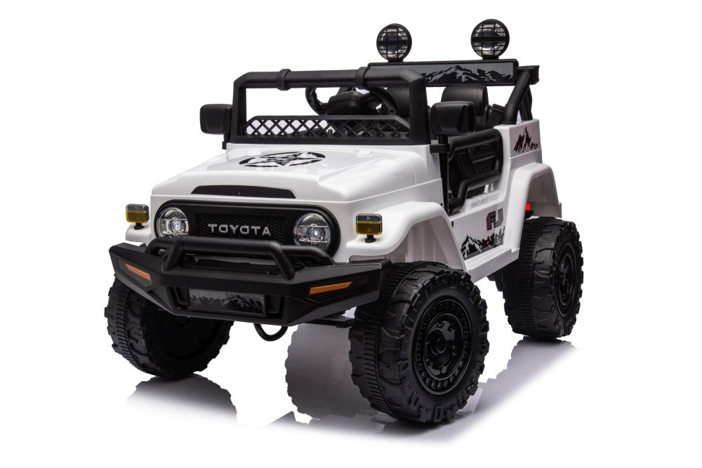 Dvivietis elektromobilis toyota fj lean cars, baltas