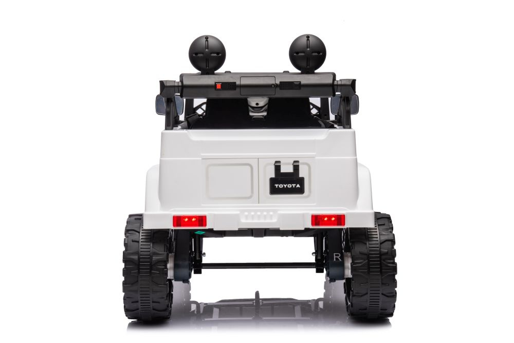 Dvivietis elektromobilis toyota fj lean cars, baltas