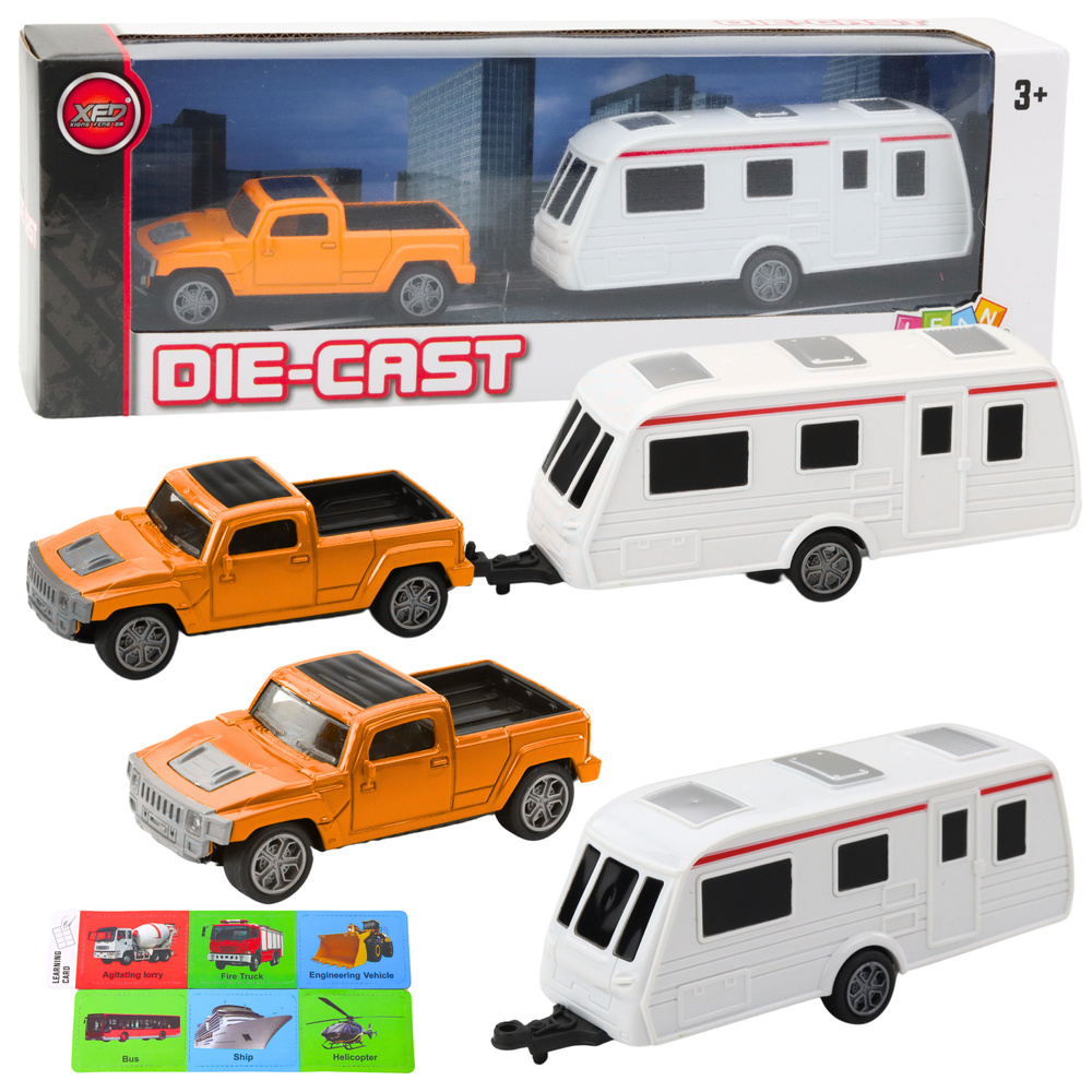 Metalinis oranžinis automobilis su kemperiu