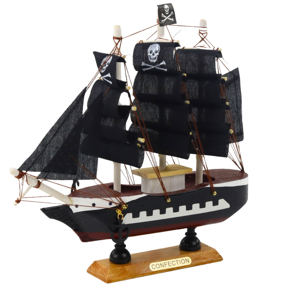 Dekoratyvinis piratų burlaivio modelis 20x20 cm