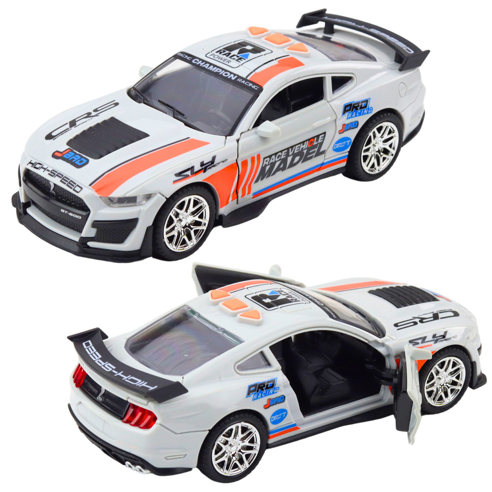 Automobilis gt 500 su šviesomis ir garsais
