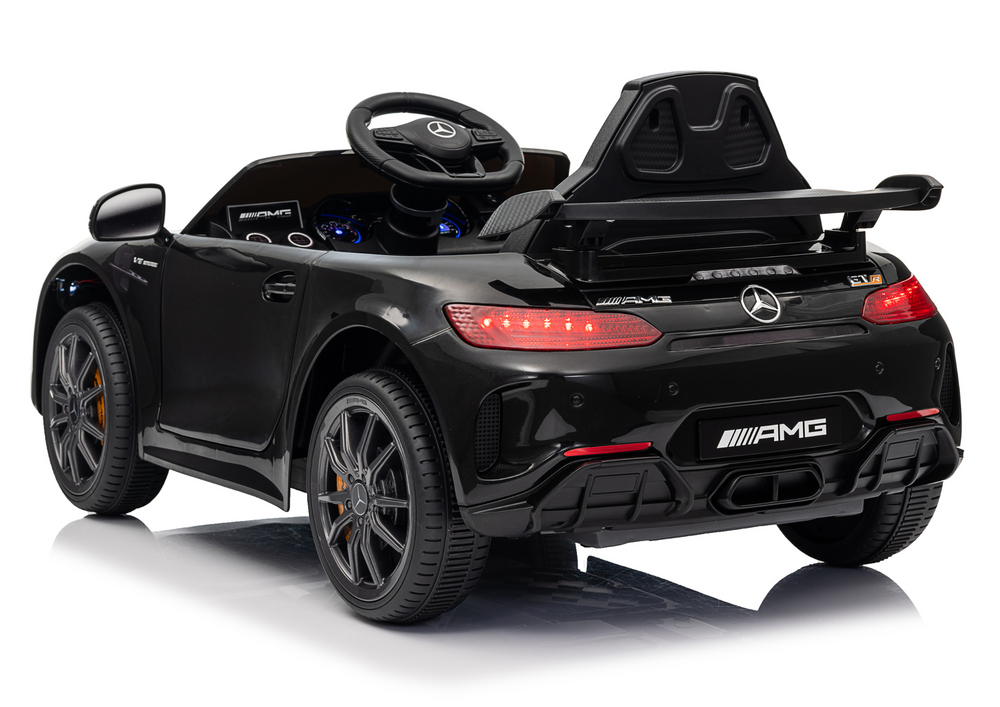 Juodas mercedes gtr akumuliatorinis automobilis vaikams