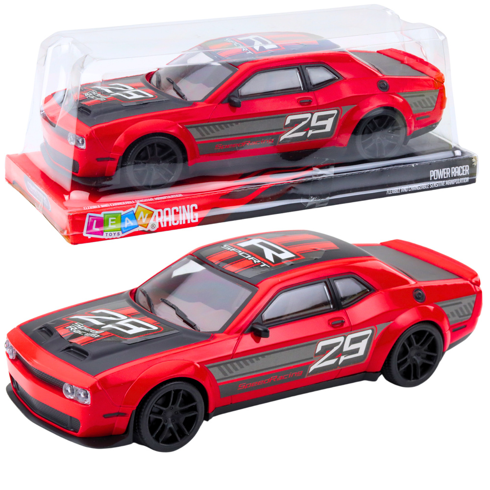 Raudonas sportinis automobilis