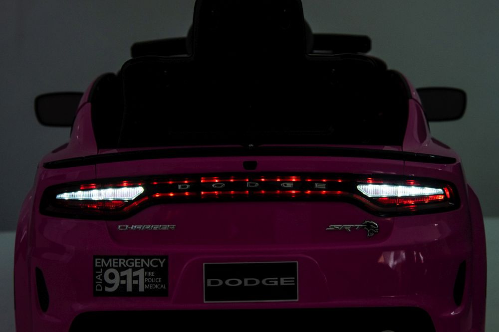 Akumuliatorinis automobilis vaikams dodge charger policija rožinis