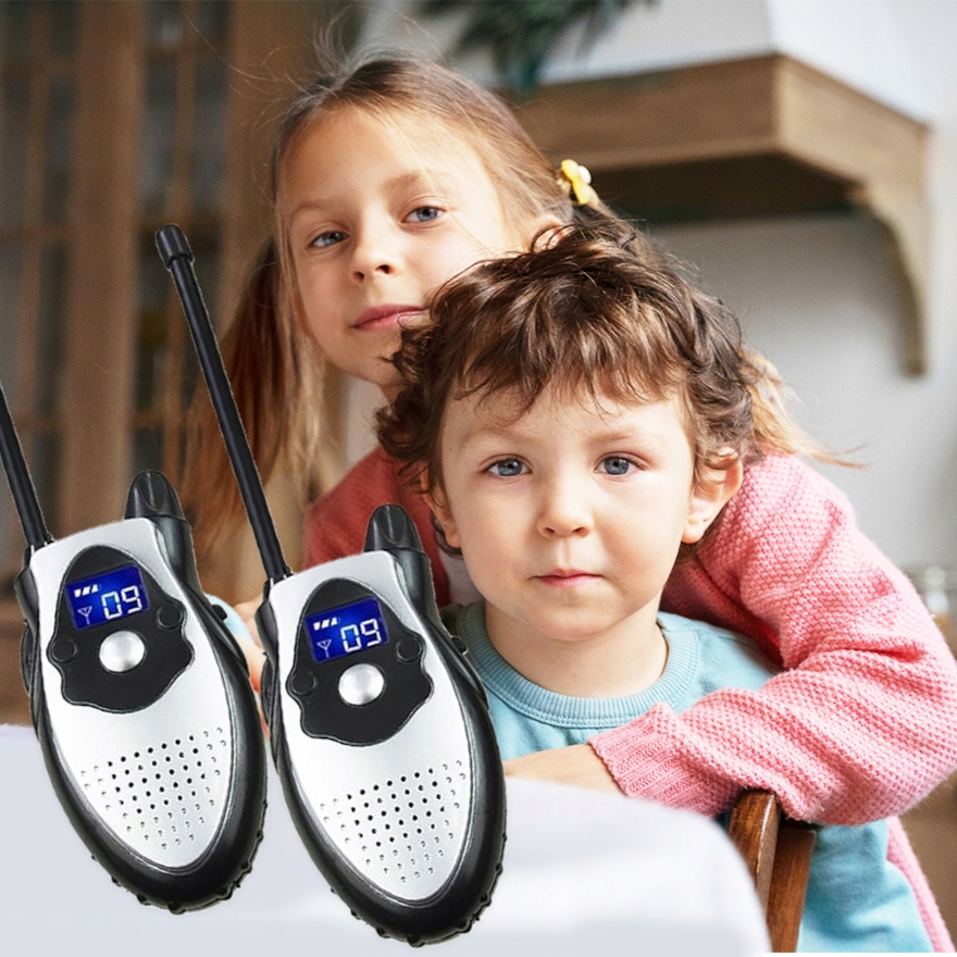Walkie talkie racijos, skirta vaikams 2 vnt., iki 30 m