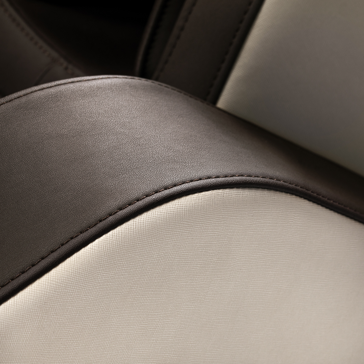 Masažinis fotelis Sakura Comfort Plus 806 – rudos spalvos