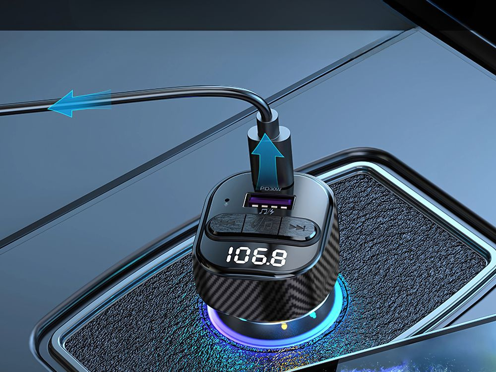 Fm automobilinis siųstuvas su usb ir bluetooth 5.3