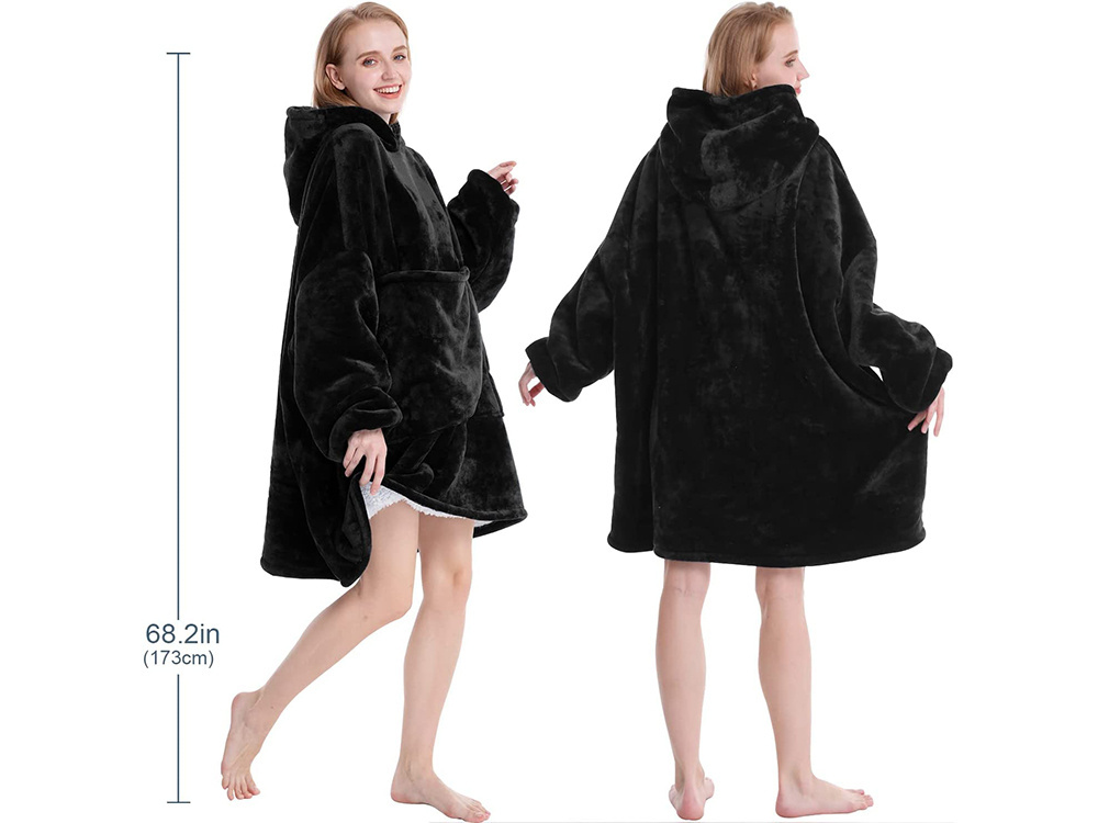 Minkštaa ir šiltaa oversize džemperis su gobtuvu