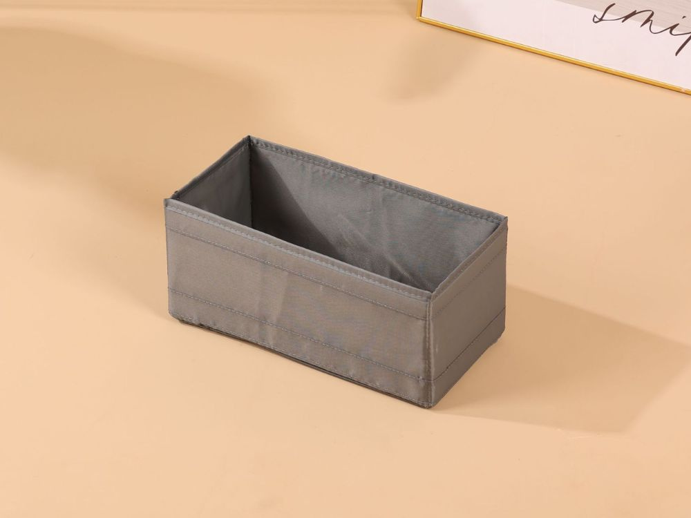 Drabužių dėklas iš poliesterio, 28x14x13 cm, pilkas