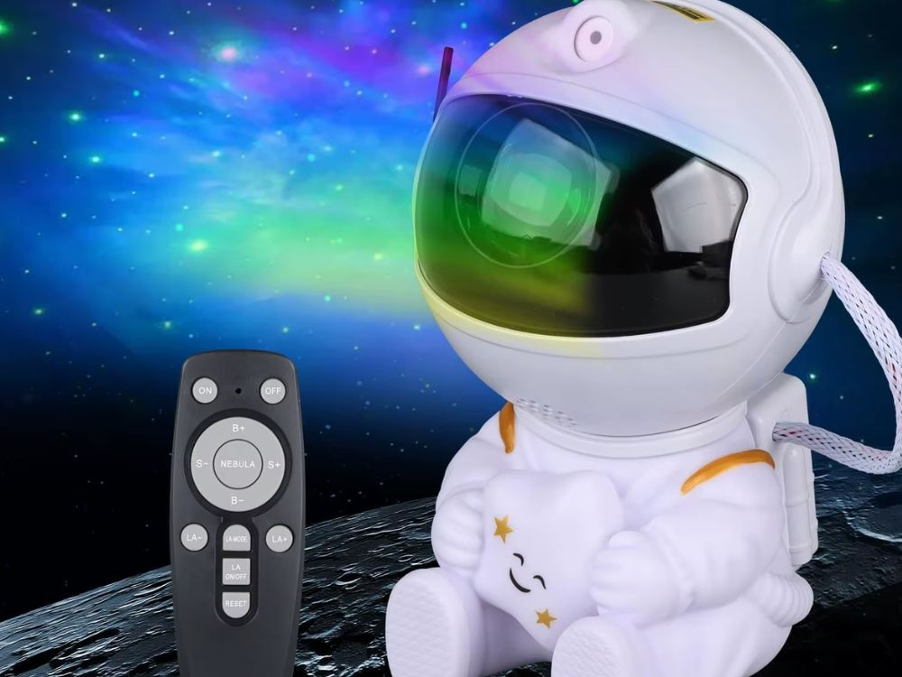 Žvaigždžių projektorius-astronautas su nuotoliniu valdymu