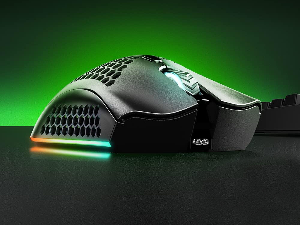 Belaidė optinė pelė su rgb apšvietimu