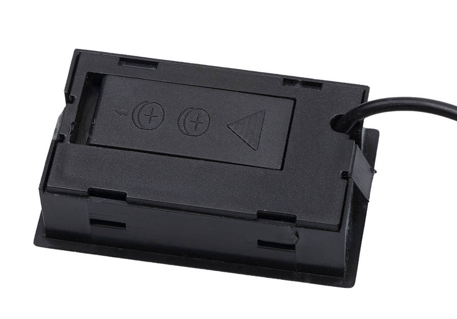 Elektroninis automobilio termometras su lcd ekranu ir 100 cm jutikliu