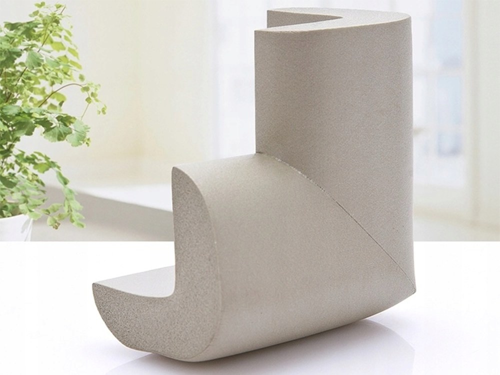Apsauginiai minkšti putų kampeliai baldams, 55x55x35 mm, pilki, 4 vnt.