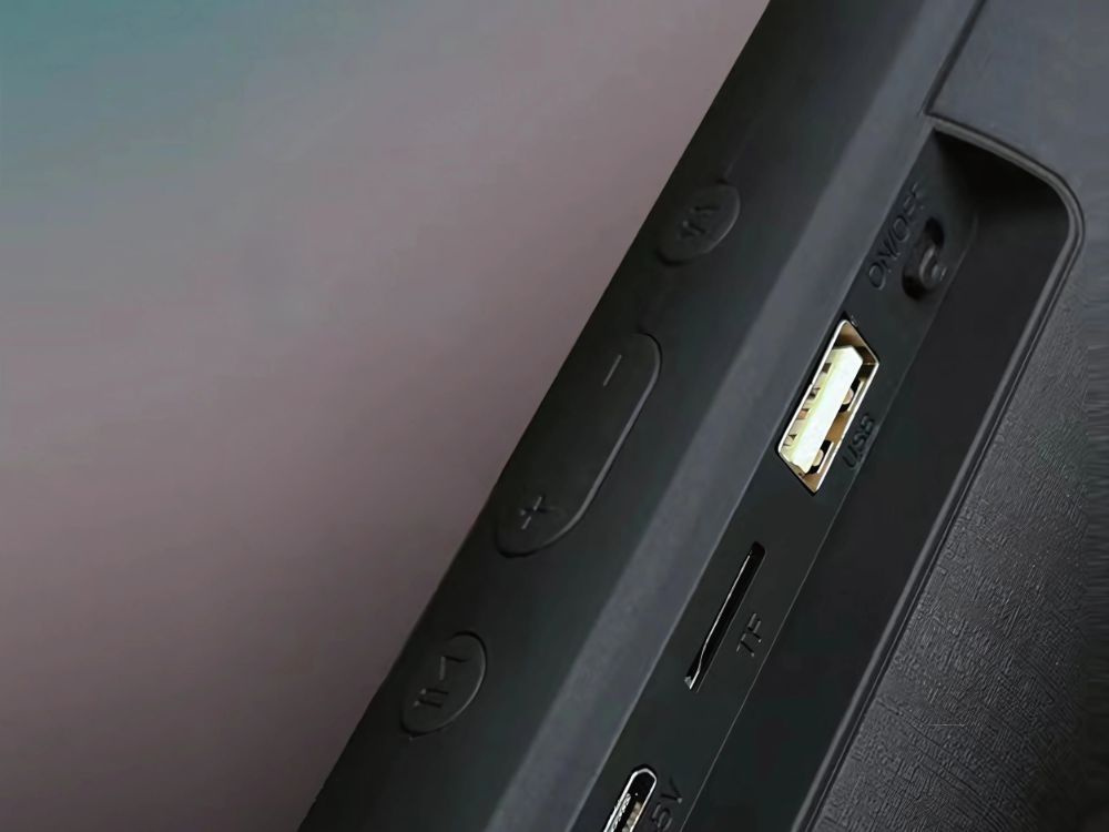Bluetooth kolonėlė charge mini 3+ su fm radiju, 20w, juoda