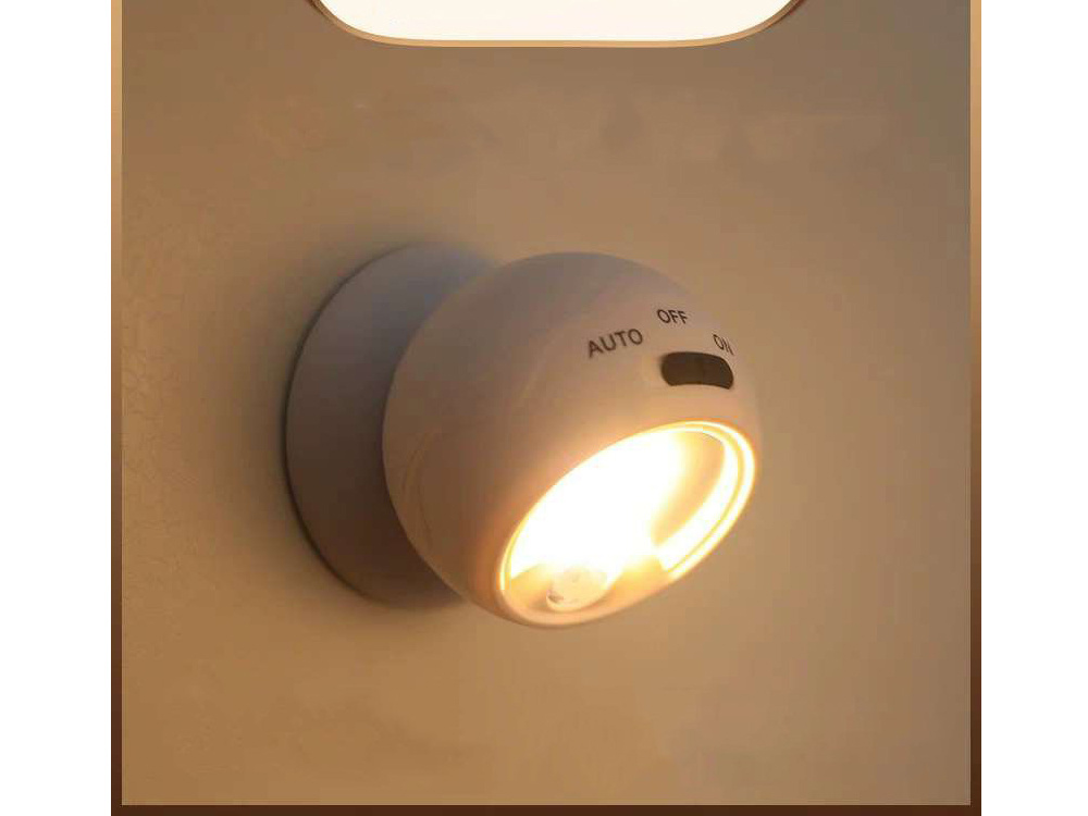 Led cob lemputė su judesio jutikliu ir magnetine pagrindo sistema