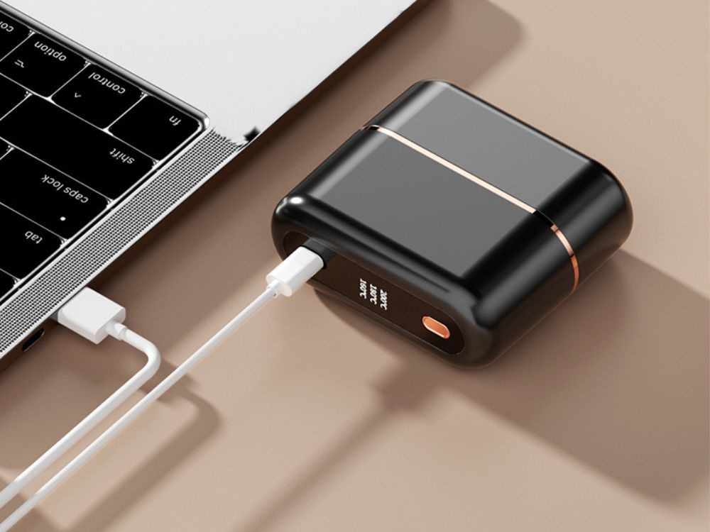 Plaukų tiesinimo šepetys su usb, 160°c - 200°c