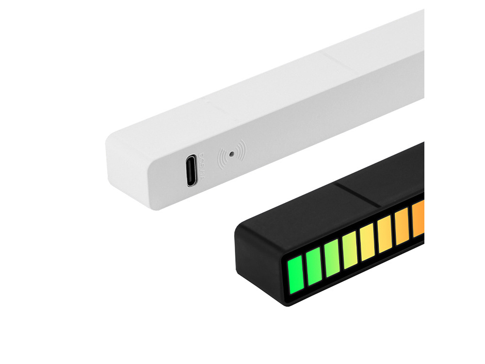 Led šviesos juosta su usb jungtimi ir garso reakcija