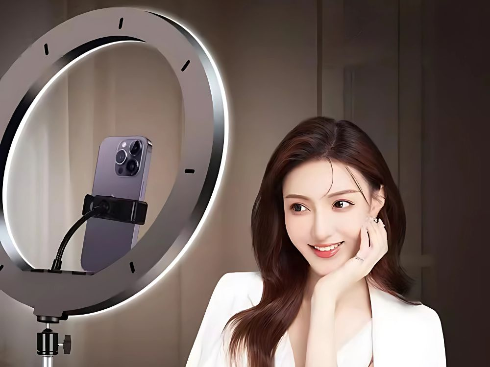 Led žiedinė lempa su telefono laikikliu ir 100 cm stovu