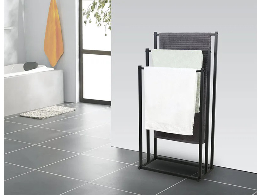 Rankšluosčių stovas iš metalo, juodas, 66/76/86 cm